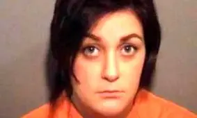 شناسایی مادری که 2 نوزادش را در سطل زباله انداخت