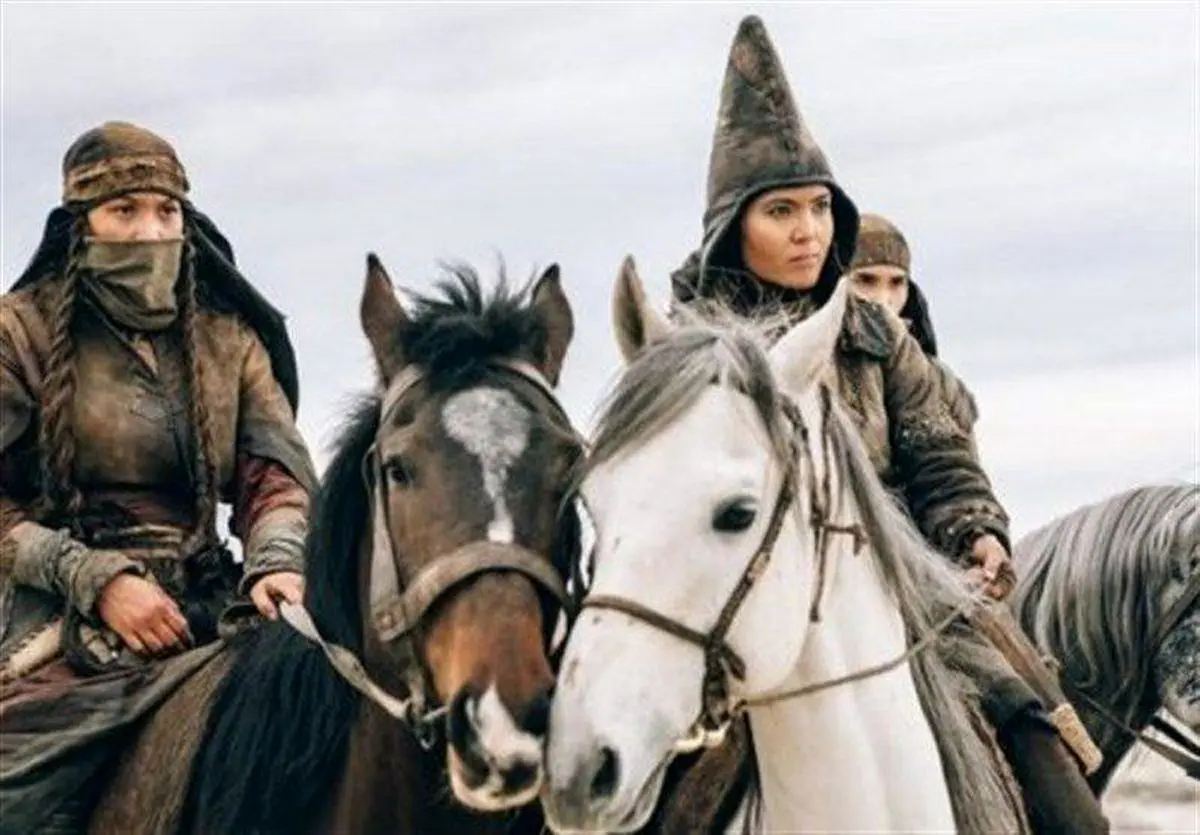 ذبح کوروش زیر چکمه قزاق‌ها/ قدرتمندترین زن قزاقستان پشت پرده یک فیلم ضد ایرانی