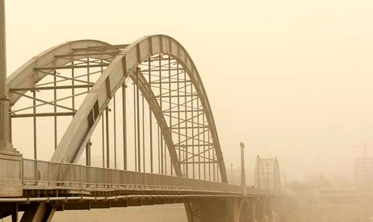غبار صبحگاهی در شهرهای صنعتی خوزستان