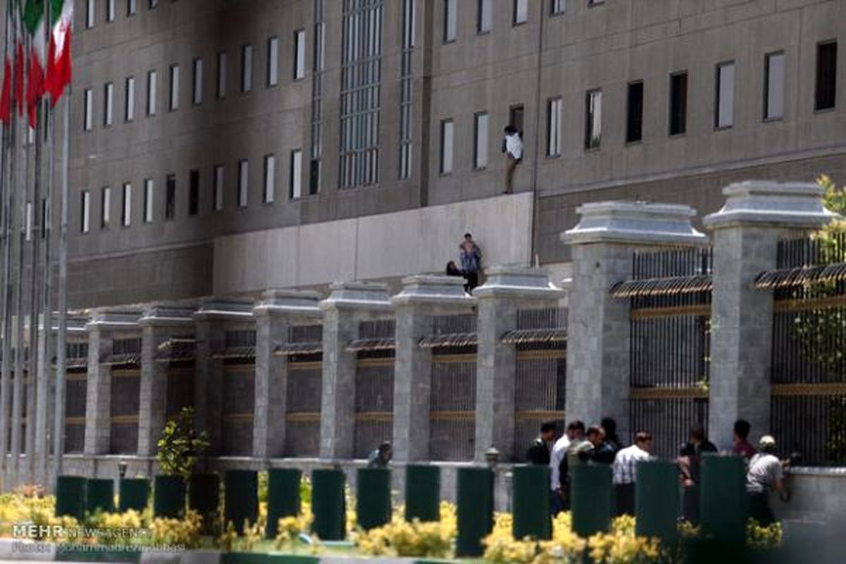 ۳ مرحله عبور جامعه از بحران روانی در حوادث تروریستی