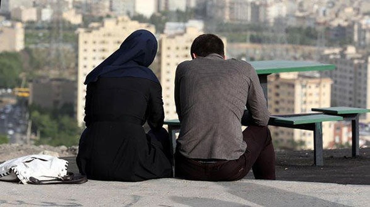 عملکرد دولت، صدای نماینده اصلاحطلب مجلس دهم راهم درآورد / از دولت برای عدم اجرای قانون تسهیل ازدواج شکایت کردیم اما دستگاه قضا جوابی نداد!