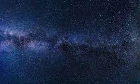 کهکشان راه شیری توسط هاله‌ای از گازهای داغ احاطه شده است