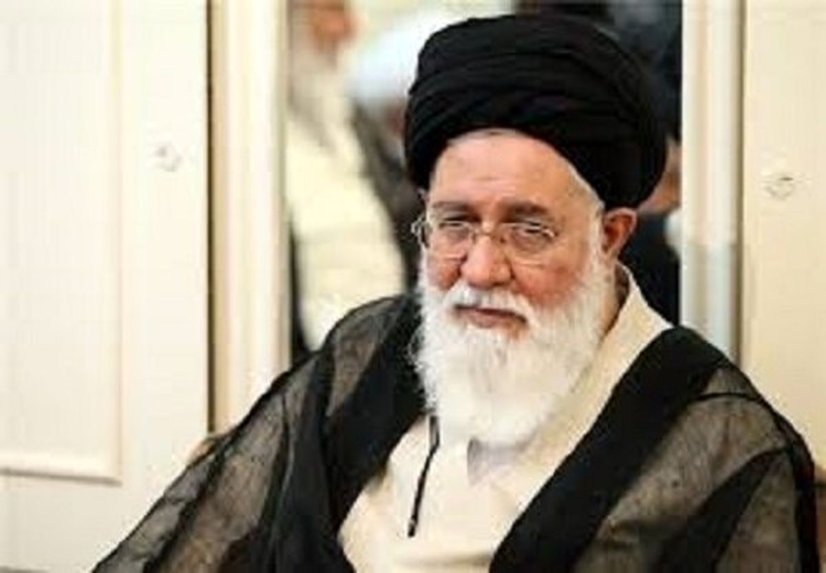 علمالهدی: در جامعهای که بیعفتی در زن و مرد باشد، امنیت وجود ندارد