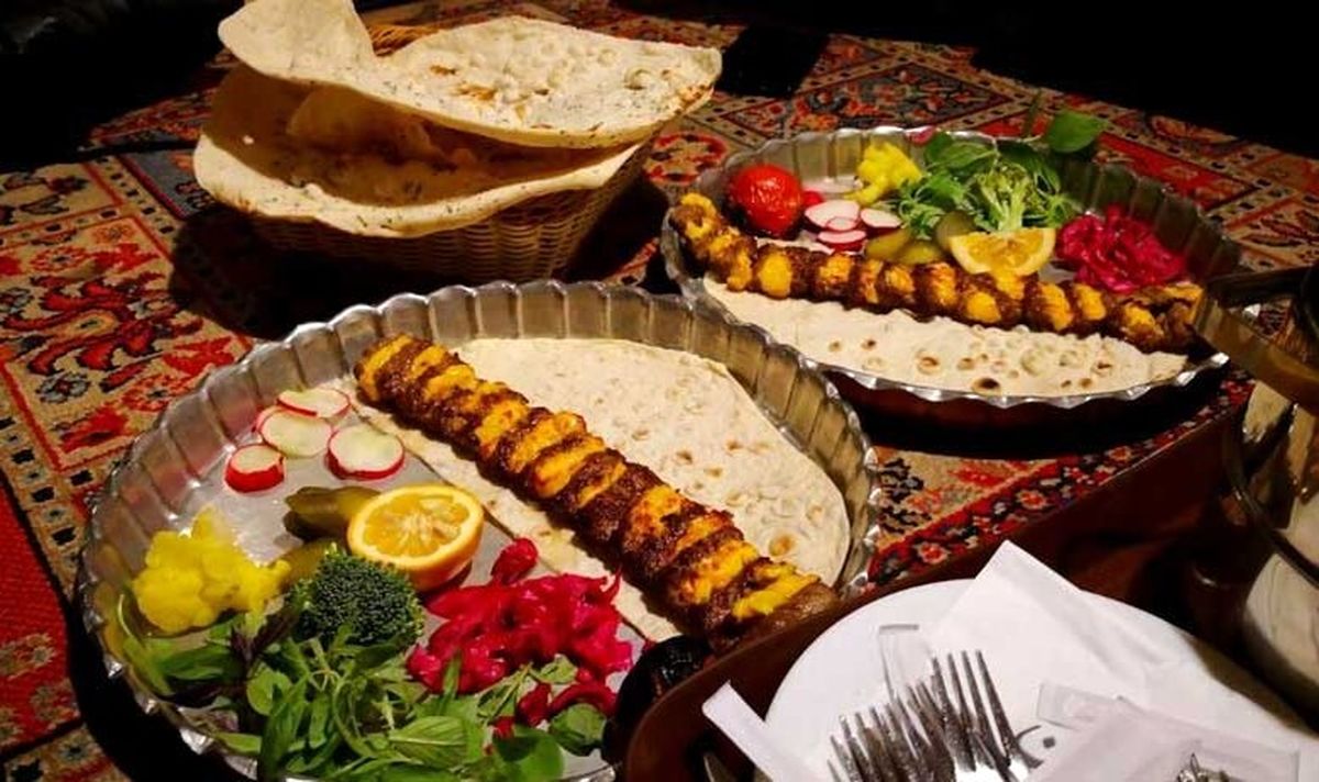 رستورانها، مشاور املاک و بنگاه خودرو شدند