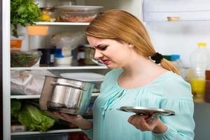 ۷ راهکار ساده برای تازه نگهداشتن غذاهای داخل یخچال در مدت قطعی برق