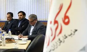 پسرِ آیت‌الله در دو راهی گول خوردن یا گول نخوردن