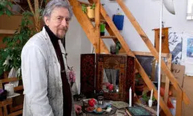 هنر عباس معیری؛ از تهران تا پاریس / ژاک شیراک از او دعوت به کار کرد