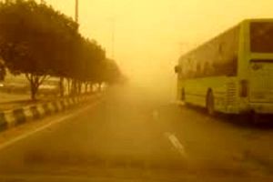گرد و غبار سالانه ۵.۵ میلیارد تومانی به خراسان جنوبی خسارت می‌زند