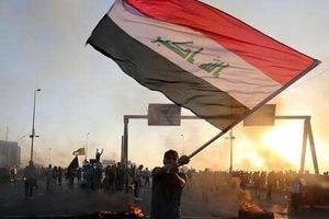 درگیری‌ میان تظاهرکنندگان و نیروهای امنیتی عراق در دومین روز اعتراضات در بغداد