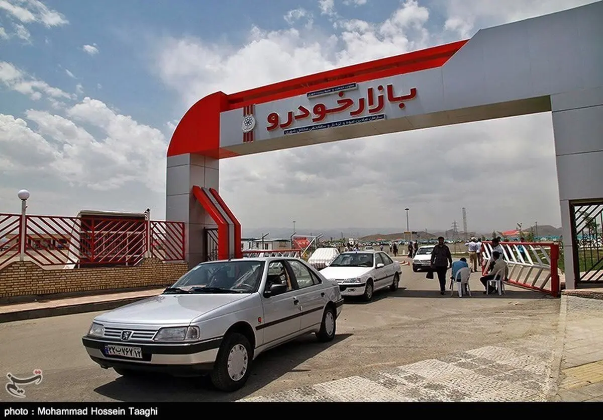 بازار بی‌مشتری خودرو بر مدار ریزش