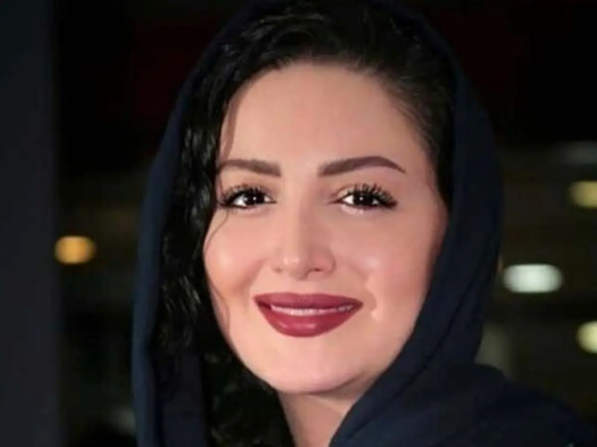 شیلا خداداد: خودم می‌دانم موهایم سفید شده/ با پیر شدنم مشکلی ندارم/ ویدئو