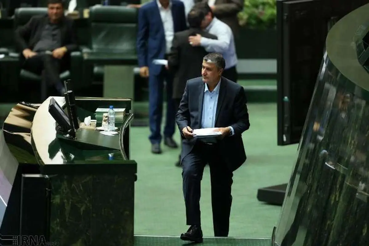 نماینده مجلس به صورت مشروط از توضیحات «اسلامی» قانع شد