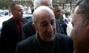 رئیس جمهوری الجزایر به بیمارستان منتقل شد