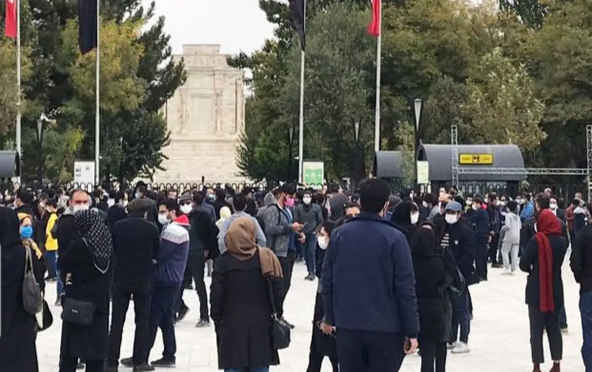 مشهد آماده استقبال از پیکر مرحوم شجریان است