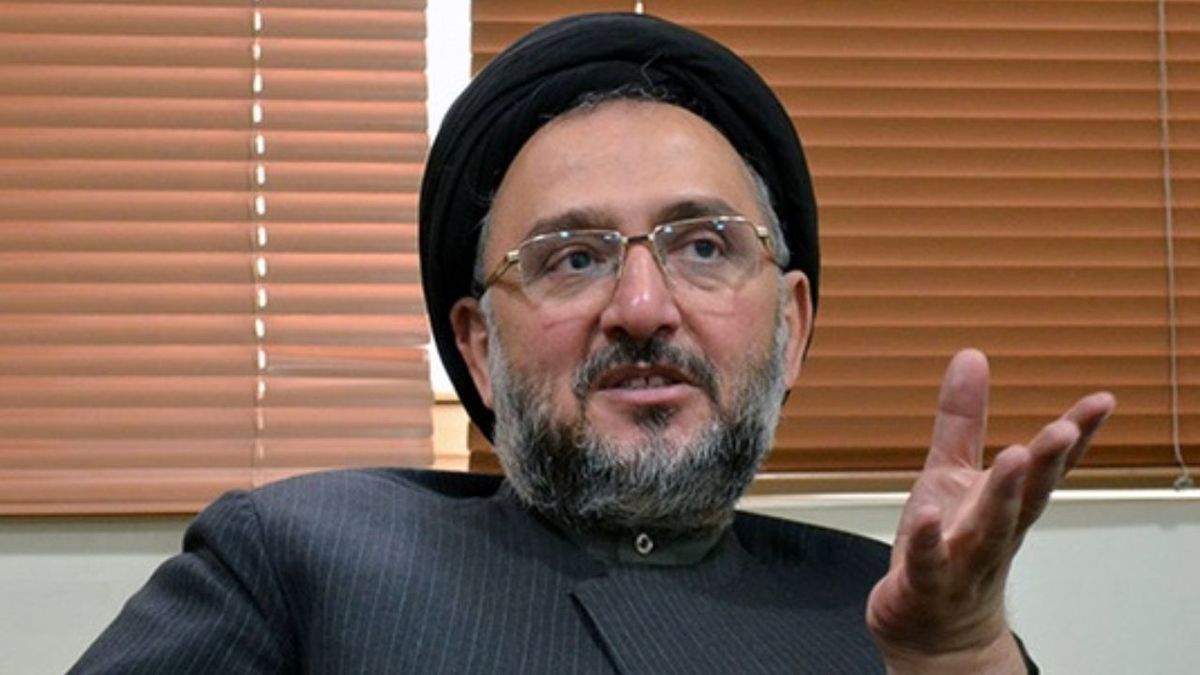محمدعلی ابطحی: باید این روزها در ایران عزای عمومی اعلام میشد
