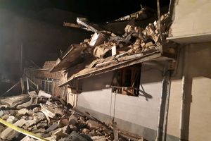 تخریب 3 واحد مسکونی در ساوه بر اثر انفجار گاز / یک نفر جان باخت