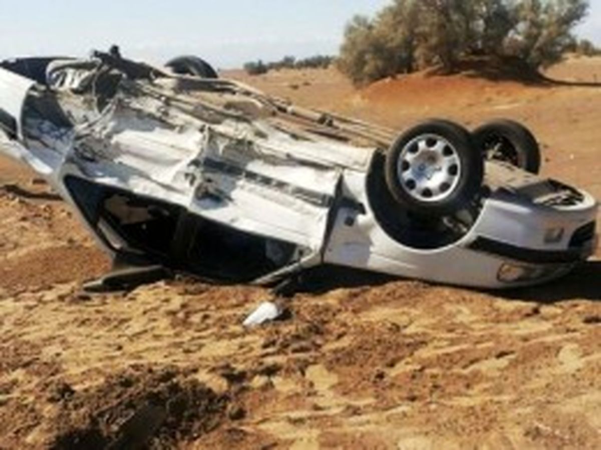 8 زخمی بر اثر واژگونی 2 خودرو در محور مهریز - بهاباد