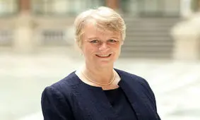 انگلیس سفیر خود در بلاروس را فراخواند