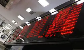 شاخص بورس در نیم ساعت ۳۲۵۸ واحد افت کرد