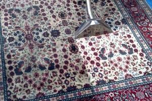 شست و شوی فرش و موکت در قالیشویی ها، چقدر هزینه دارد؟