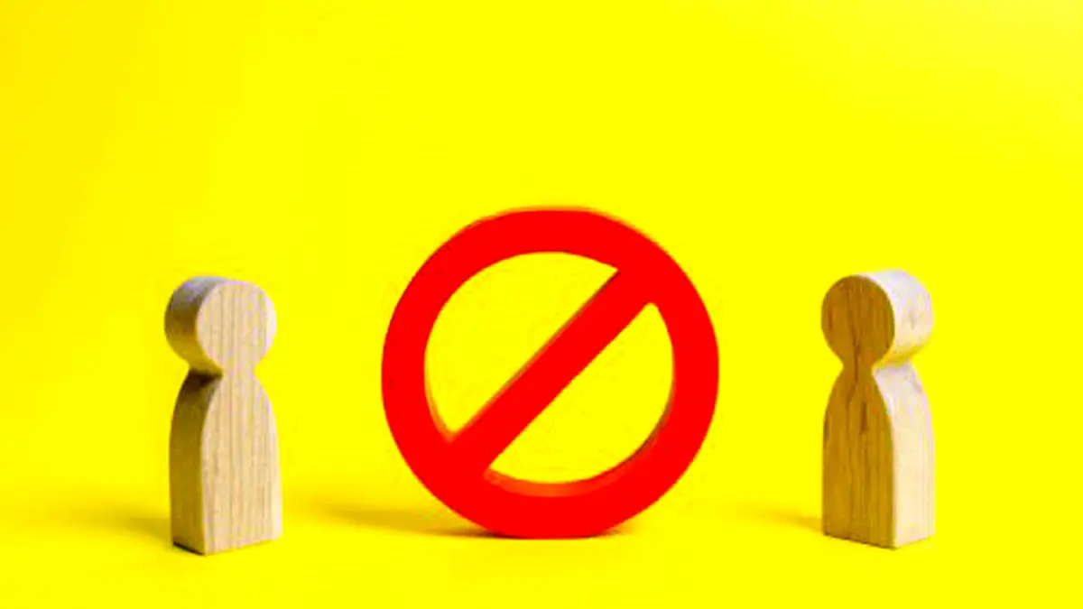 ۹ کاری که هرگز نباید در کشور‌های دیگر انجام دهید