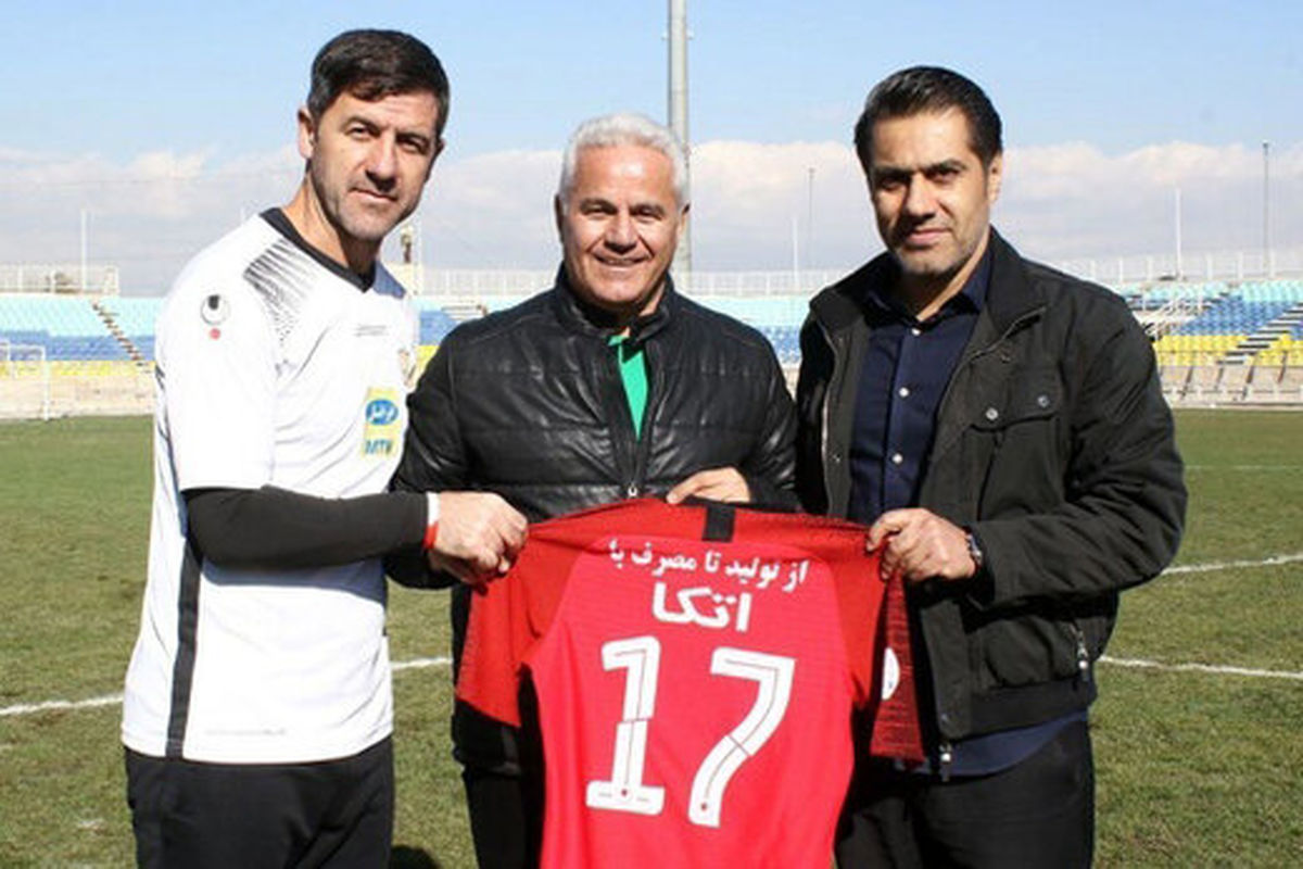 فرشاد پیوس: اگر مدیرعامل پرسپولیس بودم، این تیم را طلا میگرفتم