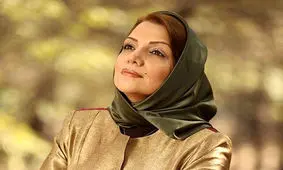 انتقادات صریح خانم بازیگر/ "هنرمندان گنج قارون ندارند"