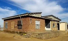 تحویل تمام واحدهای مسکونی بازسازی شده سیل سال گذشته بردسکن به متقاضیان