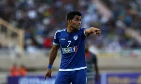 یک استقلالی در راه پرسپولیس!