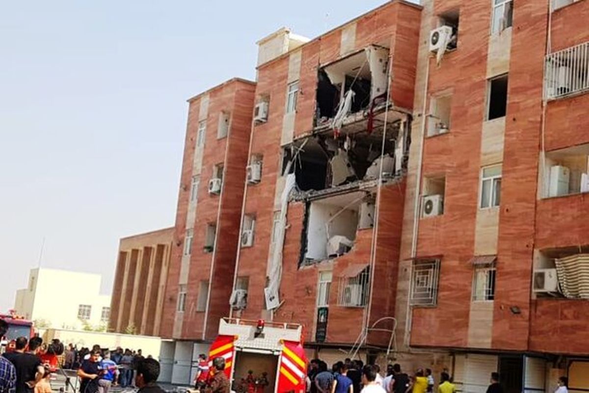 انفجار گاز درمسکن مهر خوزستان باعث تخریب جدی ساختمان شد