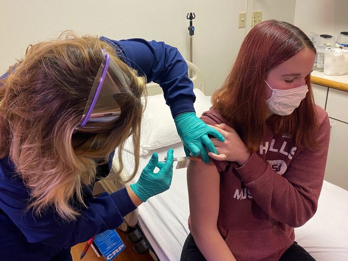 شرکت جانسون اند جانسون واکسن کرونایش را در نوجوانان ۱۲ تا ۱۸ سال آزمایش می‌کند