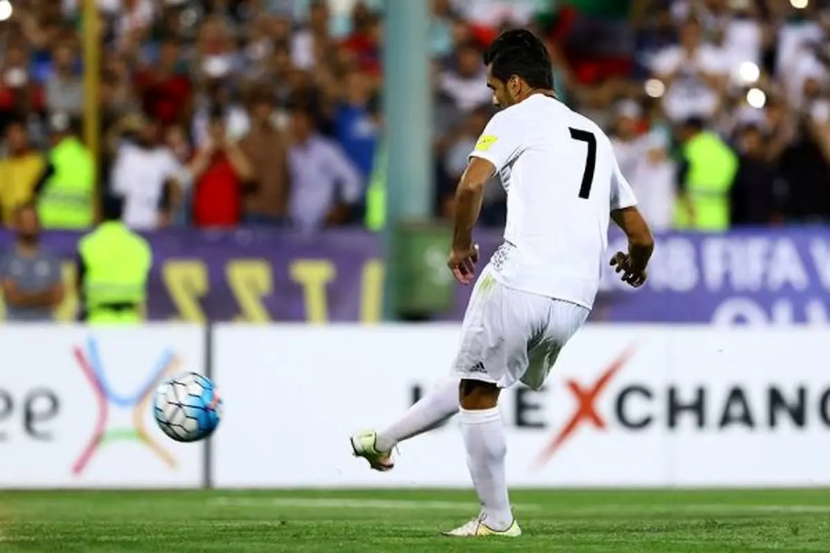 واکنش جالب کاپیتان تیم ملی به شوخی های تلگرامی؛ سعی می کنم کمتر با طارمی حرف بزنم!