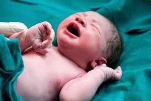 اشتباه پزشکی وحشتناک در بیمارستان برازجان/ حال نامساعد مادر و نوزاد