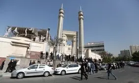 پارک خودرو مقابل مساجد و تکایا زمان اقامه نماز آزاد است