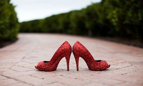 ماجرای آگهی کفش‌های جلوباز و تن‌فروشی، از شایعه تا واقعیت