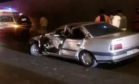 برخورد یک خودرو با پرسنل اورژانس و حاضران در صحنه تصادف