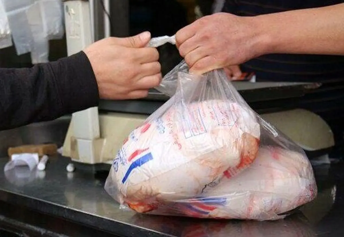 بیش از هزار تُن مرغ و روغن در جنوب کرمان توزیع می‌شود