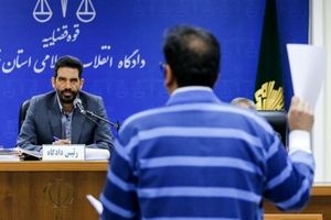قاضی خطاب به وکیل متهم امامی: نمی توانید در دادگاه، مجلس یک کشور را زیر سوال ببرید