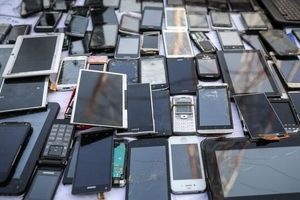 دستگیری فروشنده گوشی‌های سرقتی در یزد
