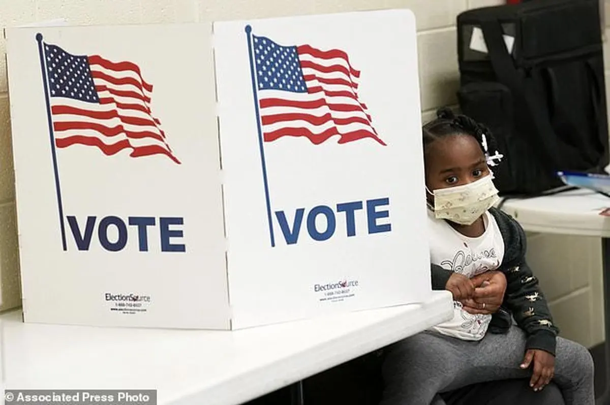 مشارکت بی‌سابقه، رفراندومی درباره ترامپ