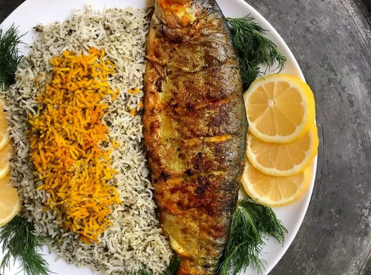 طرز تهیه ماهی شکم‌پر/ طعمی فراموش نشدنی