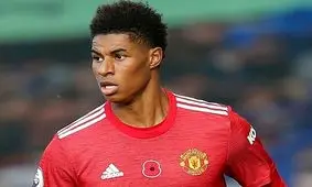 فوتبالیست منچستر آستین‌بالا زد/ ۳۸۰ هزار کودک بریتانیایی فاقد کتاب