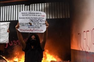 تظاهرات علیه زن کُشی در مکزیک/ تصاویر
