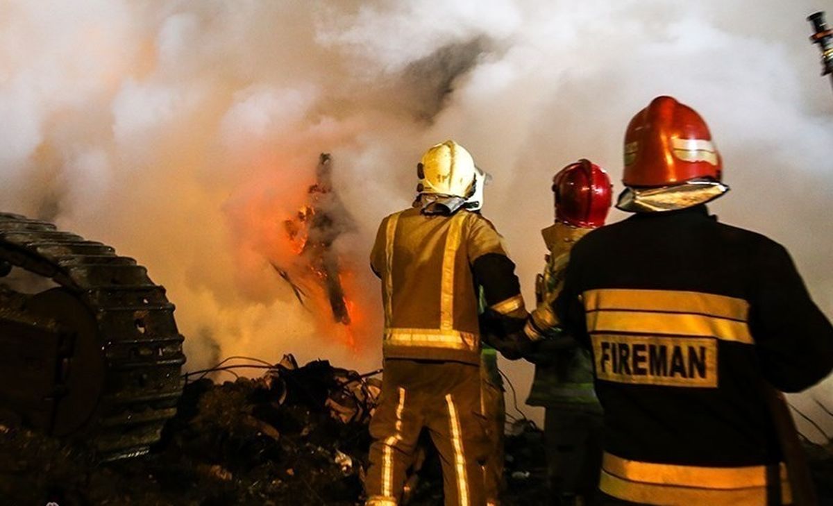 وقوع آتش‌سوزی در پتروشیمی "خارگ"/ یک کشته و ۴ مصدوم