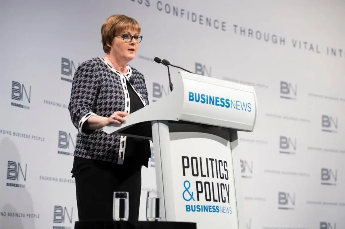 وزیر دفاع استرالیا : گزارش جنایات جنگی در افغانستان، بیمارم کرد