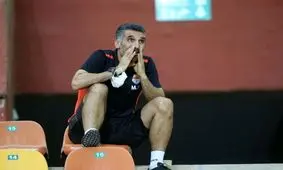 حاشیه دیدار فولاد - استقلال/ خوش و بش غفوری با نکونام و نیمکت‌نشینی چهره‌های سرشناس