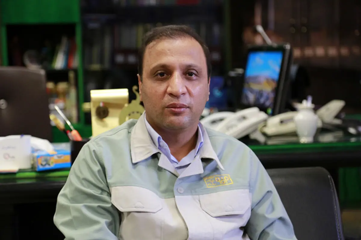 فولاد مبارکه 15 درصد بیشتر از مقادیرتعیین شده محصولات خود را در بورس عرضه می‌کند