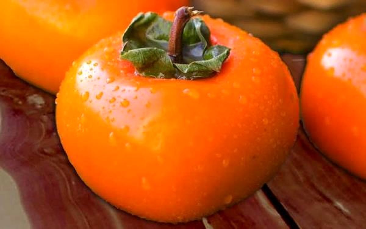 خواص «خرمالو» را بشناسیم