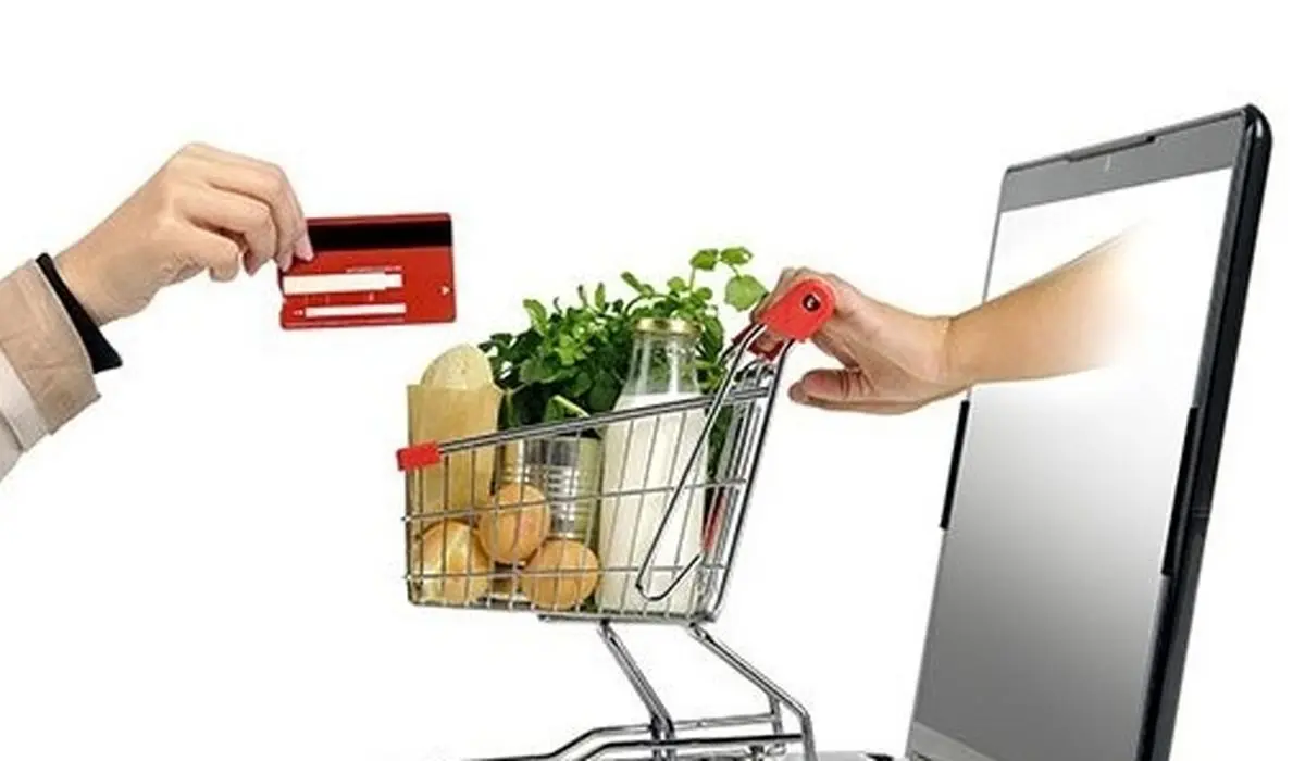 گرانفروشی میوه در شیراز به سبک فضای مجازی/ خرید برخط ۴۷ درصد گران‌تر از خرید حضوری