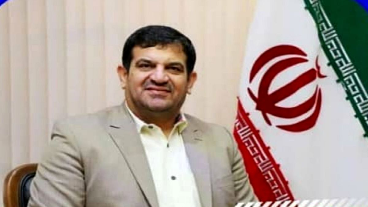 نماینده مردم آبادان: آقای اردکانیان آب خوزستان را بردید، فاضلاب آن هم تقدیم به شما!